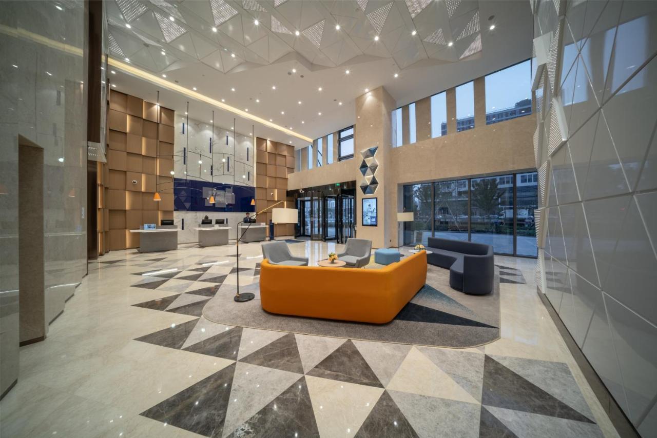 Holiday Inn Express Shanghai Huijin By Ihg 외부 사진